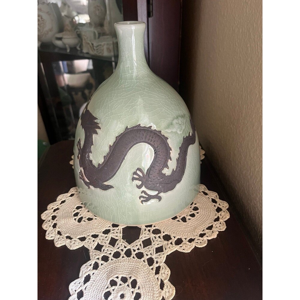 Vintage Celadon Dragon Crackle Glaze Vase